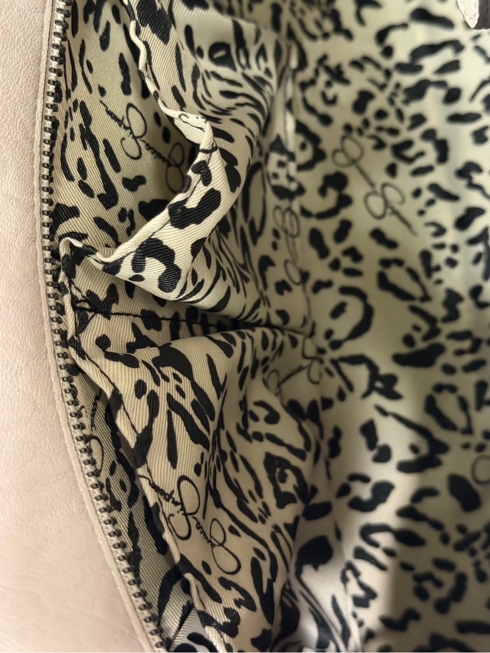 NWT Jessica Simpson Dawn Alexis Tote Bag – Monochromatic Chain Blush Cream - Picture 8 of 8